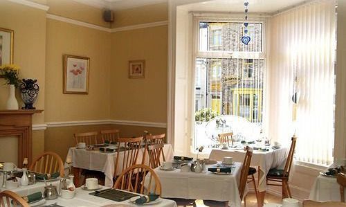 Chiltern Guest House Whitby Exterior photo