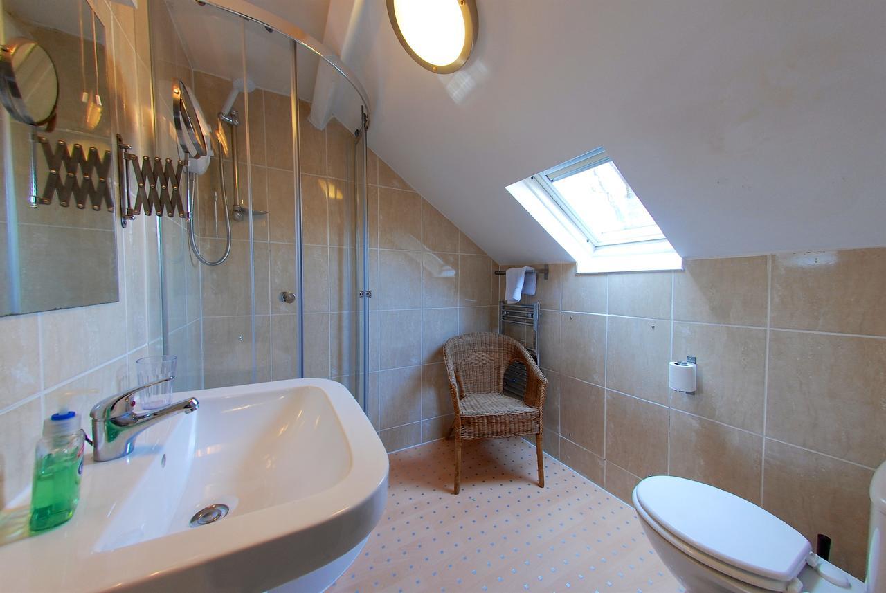 Chiltern Guest House Whitby Exterior photo